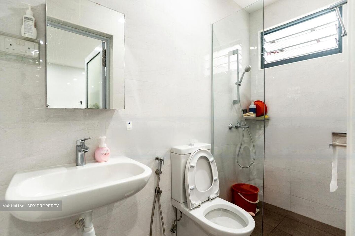 Joo Chiat Place (D15), Terrace #479868651